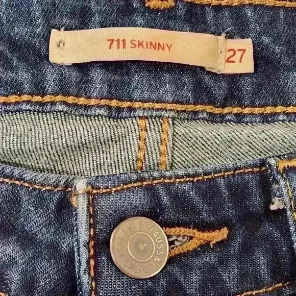 Levi's Women's 711 Skinny Medium-Wash Blue Jeans $59 - Picture 10 of 13